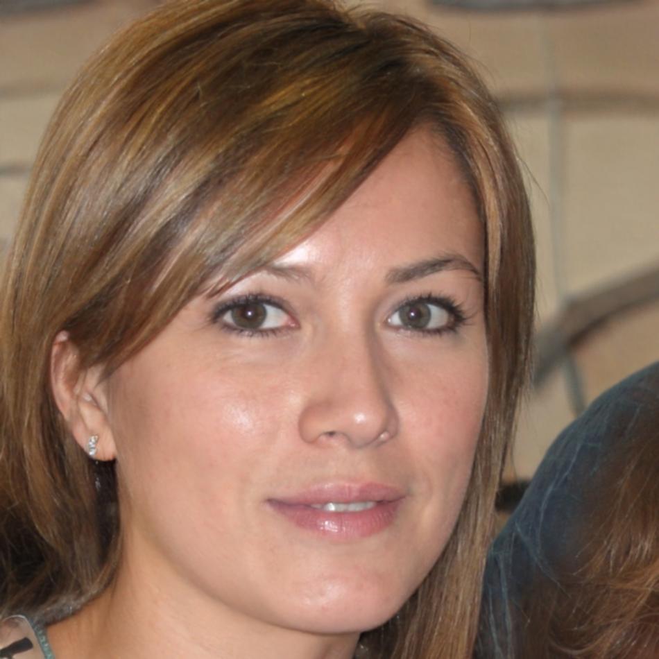 Sienna Kowalski, Market Analysis Specialist focused on Australian business trends